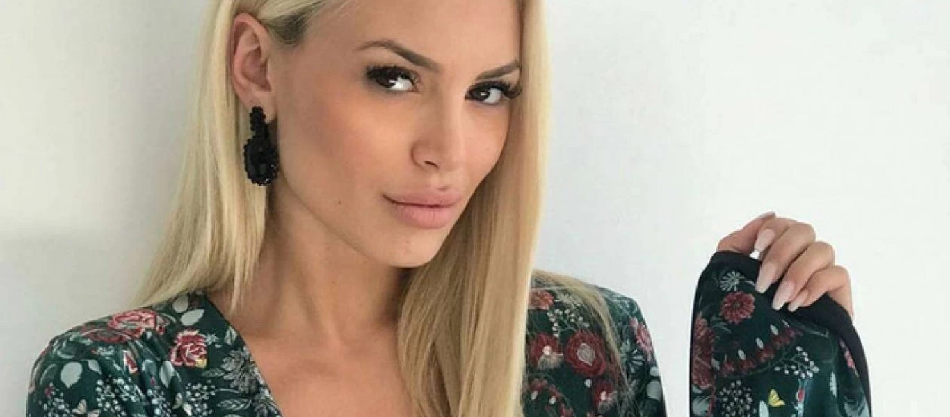 Το παράκανε η Αλεξάνδρα Παναγιώταρου... (φωτο)